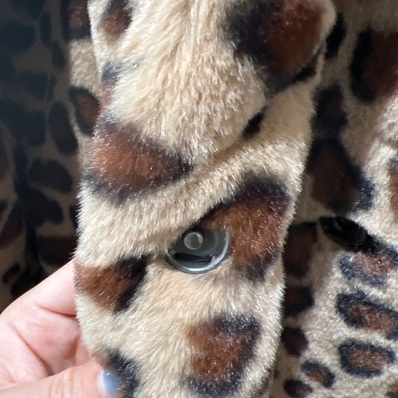 ChicWish BROWN LEOPARD FAUX FUR LONGLINE COAT WITH COLLAR - Picture 7 of 7